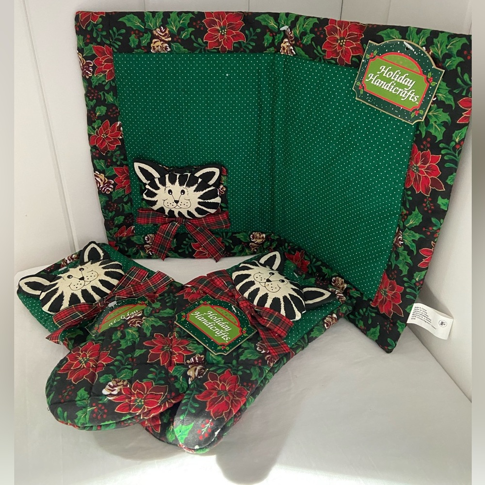 90s Christmas Cat Mitt potholder placemat SET quilted Holiday LOT Vintage Franco